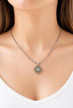 Collar con charm geometrico cz S Steel