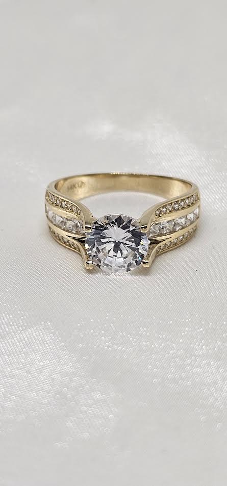 Solitario 14k zircornia