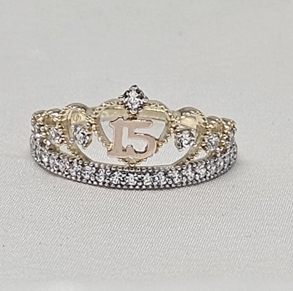 Sortija de corona 14k con 15 oro rosado CZ