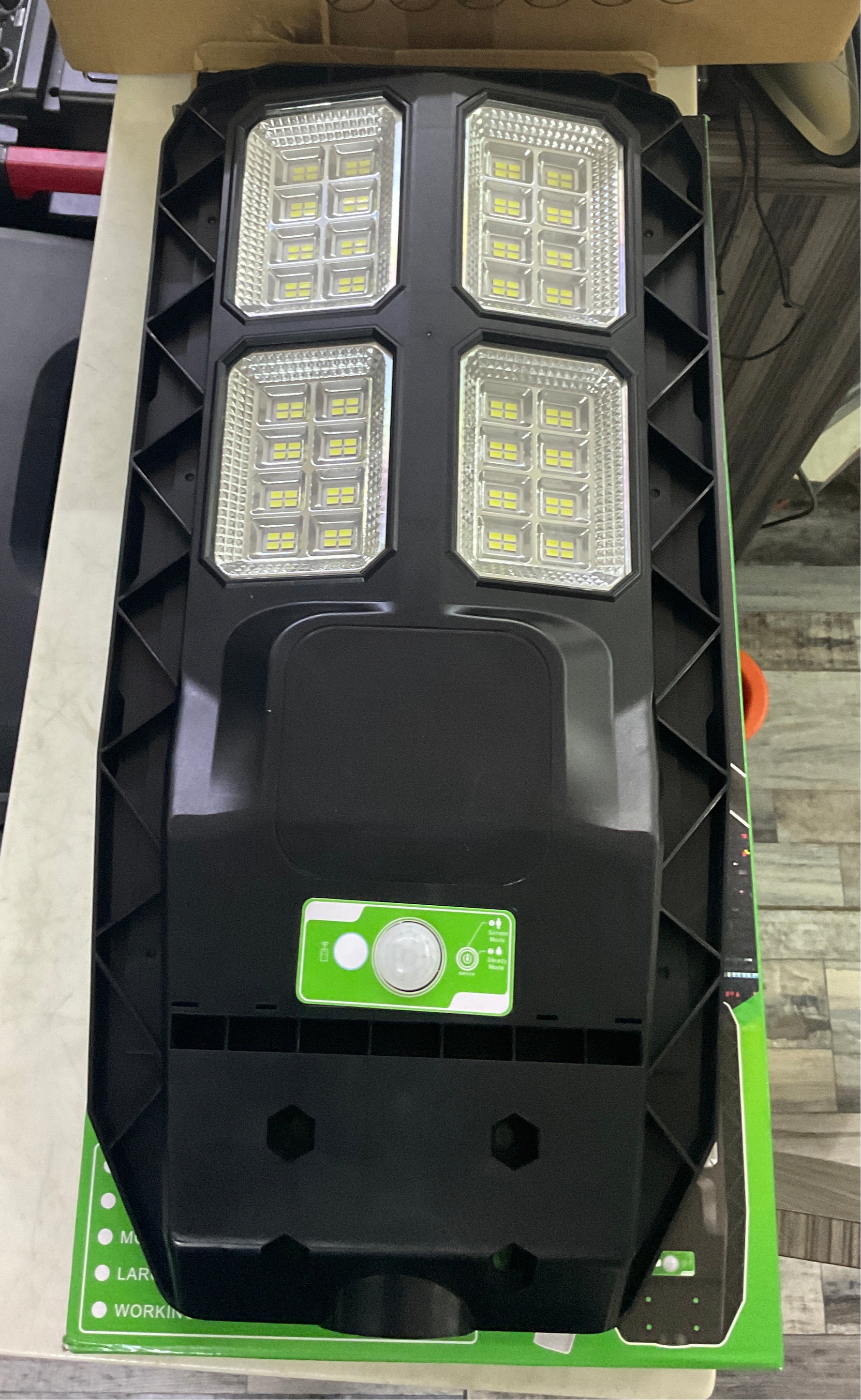 Foco Solar 600w Am-1250