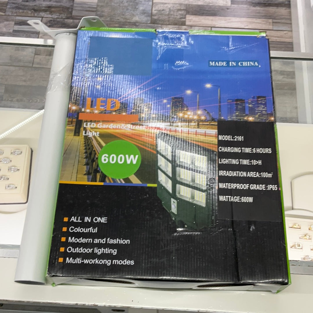 Foco solar 600W 2161