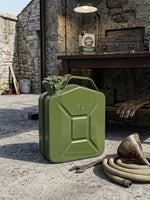 Contenedor de metal (Army tank)1.3 Gal (5 L)